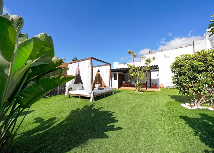 Vista Bonita - Gay And Lesbian Only Resort (Adults Only)